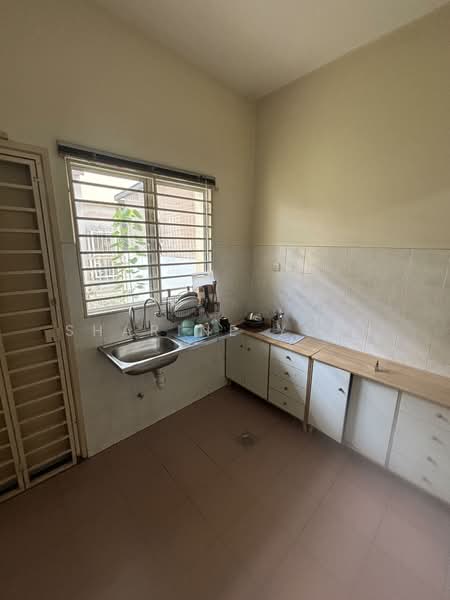 Setia Impian 6 untuk Untuk Disewa - RM 2,400 /bulan, Mac 2026 - Kitchen - PropertyGuru.com.my