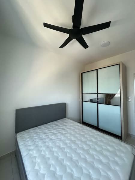 Flat for Rent at IDEAL RESIDENCY - Kaze Kang - Bedroom - PropertyGuru.com.my