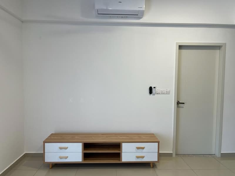 Flat for Rent at IDEAL RESIDENCY - Kaze Kang - Living Room - PropertyGuru.com.my