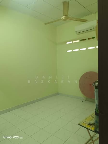Rumah Teres 1 Tingkat untuk Dijual di Taman Seri (Banting) - Daniel Baskaran - Interior - PropertyGuru.com.my