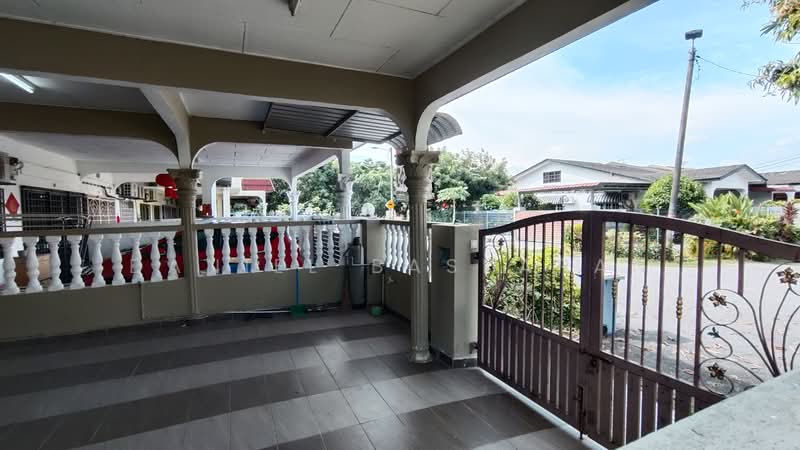 Rumah Teres 1 Tingkat untuk Dijual di Taman Seri (Banting) - Daniel Baskaran - PropertyGuru.com.my