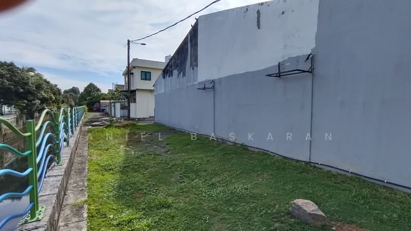 Rumah Teres 1 Tingkat untuk Dijual di Taman Seri (Banting) - Daniel Baskaran - PropertyGuru.com.my
