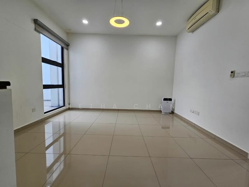 2-storey Terraced House for Sale in Kajang (Selangor) - Hetha Chan - Living Room - PropertyGuru.com.my