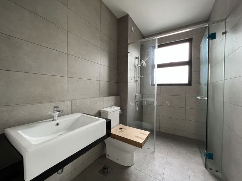 2.5-storey Terraced House for Sale in Kajang (Selangor) - Hetha Chan - Bathroom - PropertyGuru.com.my