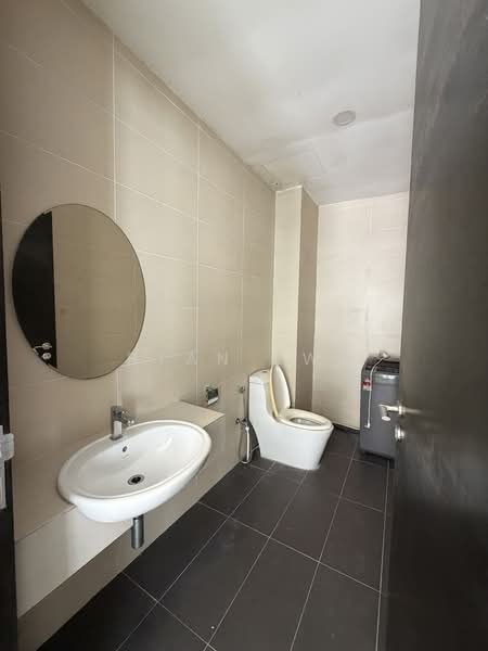 Terraced House for Rent in Damansara Perdana (Selangor) - Ryan Swe - Bathroom - PropertyGuru.com.my