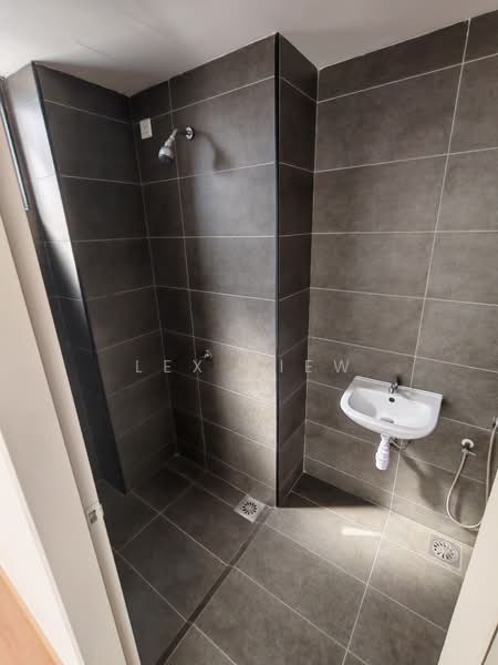 Midas @ Seri Alam untuk Untuk Dijual - RM 415,000, Mac 2026 - Bathroom - PropertyGuru.com.my