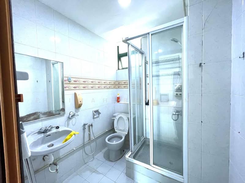 Condominium for Rent at The Wadihana - Fatimah Binti Md Nor - Bathroom - PropertyGuru.com.my