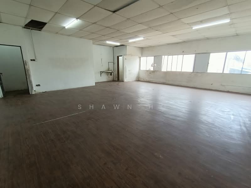 Factory for Rent in Rawang (Selangor) - Shawn Ho - Interior - PropertyGuru.com.my