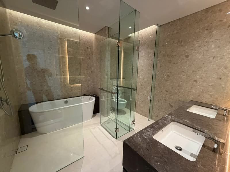 Servis Apartment untuk Disewa di Pavilion Damansara Heights - Jovie Lim Lim - Bathroom - PropertyGuru.com.my
