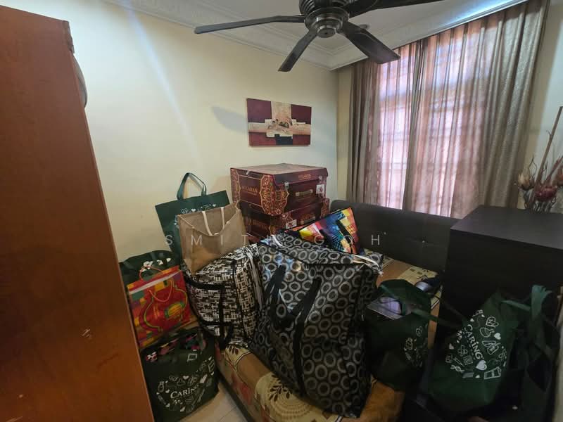 Condominium for Sale at Nusavilla - Smith Goh - Living Room - PropertyGuru.com.my