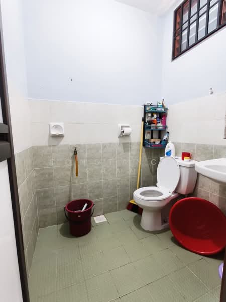 Taman Nusa Jaya Mas untuk Untuk Dijual - RM 838,000, Mac 2026 - Bathroom - PropertyGuru.com.my