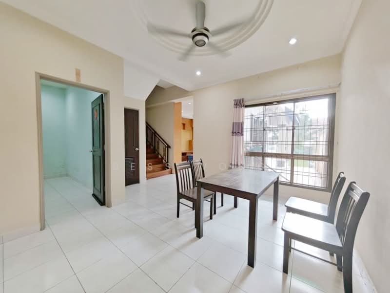 2-storey Terraced House for Sale in Johor Bahru (Johor) - Bess Wong - Dining Room - PropertyGuru.com.my