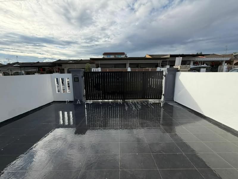1-storey Terraced House for Sale in Bandar Selesa Jaya (Skudai) - Pauline Ng - Exterior - PropertyGuru.com.my