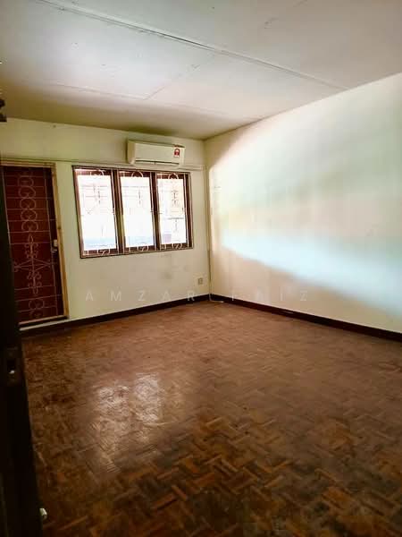 2-storey Terraced House for Sale in Bandar Baru Bangi (Selangor) - Amzar Faiz - Interior - PropertyGuru.com.my