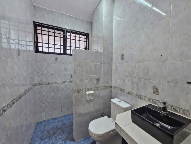 2-storey Terraced House for Sale in Bandar Puteri Puchong (Puchong) - Wendy Lee - Bathroom - PropertyGuru.com.my