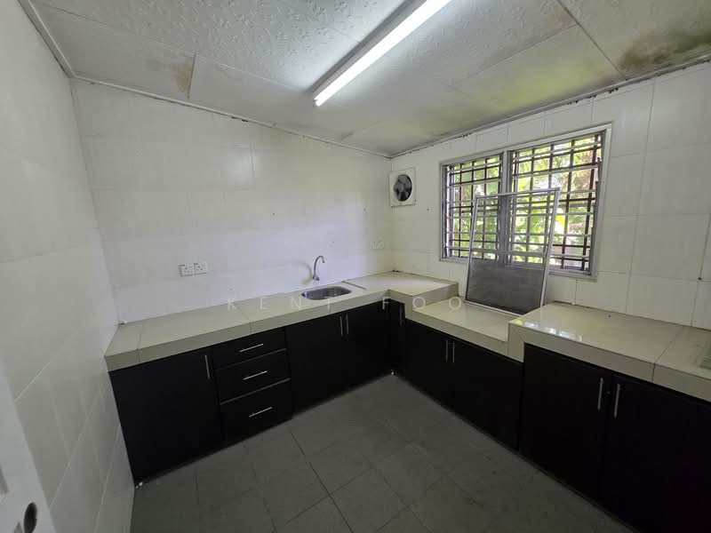 Canning Garden Single Storey House For Sale untuk Untuk Dijual - RM 398,000, Feb 2026 - Kitchen - PropertyGuru.com.my