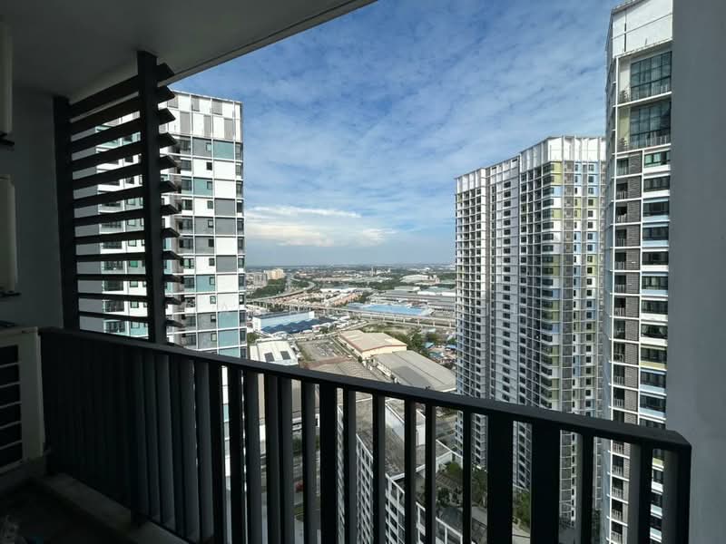Liberty Tower @ i-City untuk Untuk Disewa - RM 1,900 /bulan, Feb 2026 - Balcony - PropertyGuru.com.my