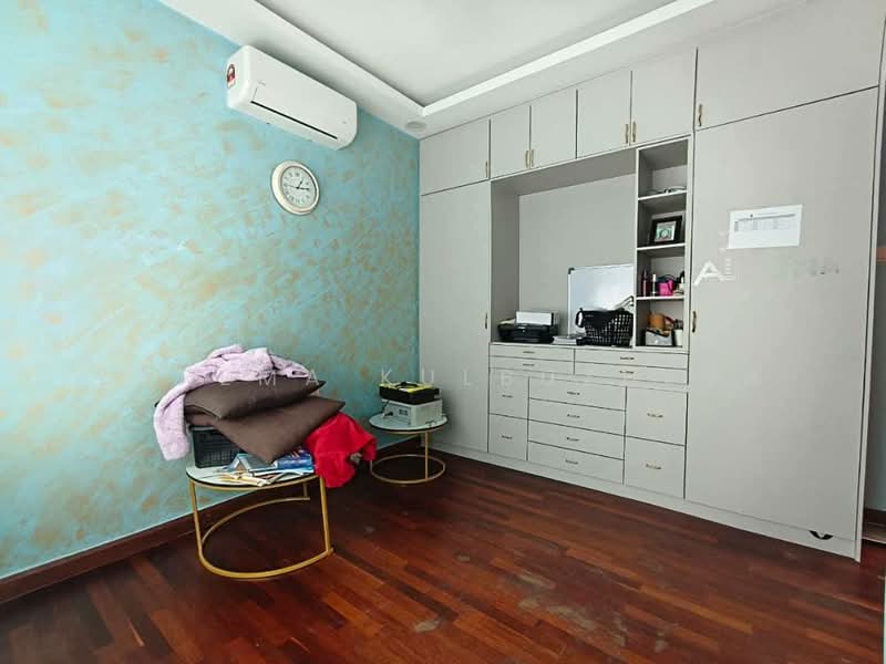 8 Petaling untuk Untuk Dijual - RM 1,350,000, Feb 2026 - Bedroom - PropertyGuru.com.my