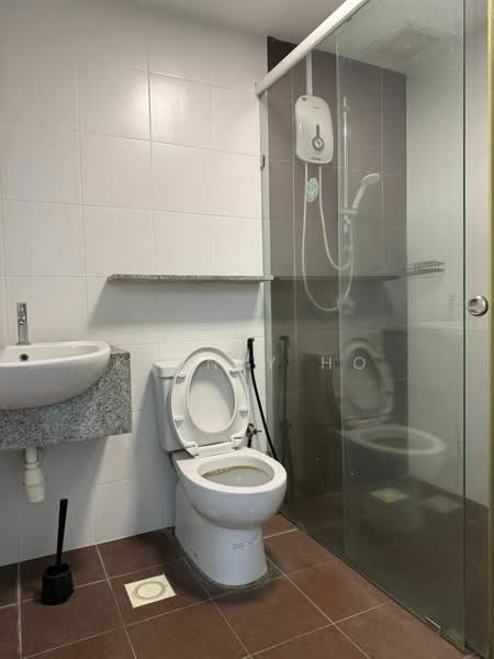 Service Residence for Rent at Pacific Place - Kennly Ho - Bathroom - PropertyGuru.com.my