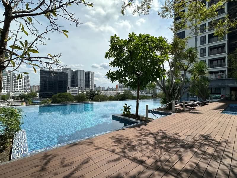 Nova Saujana untuk Untuk Disewa - RM 1,900 /bulan, Feb 2026 - Pool - PropertyGuru.com.my