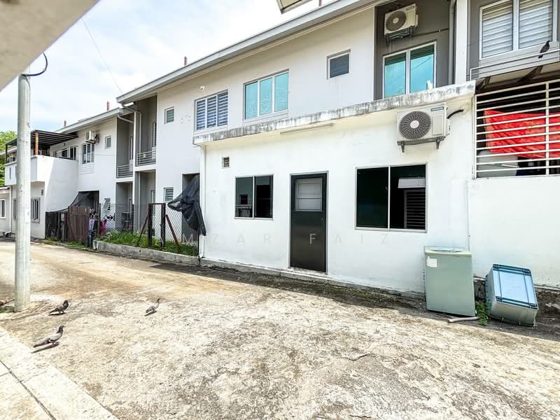 2-storey Terraced House for Sale in Bandar Baru Salak Tinggi (Sepang) - Amzar Faiz - Exterior - PropertyGuru.com.my