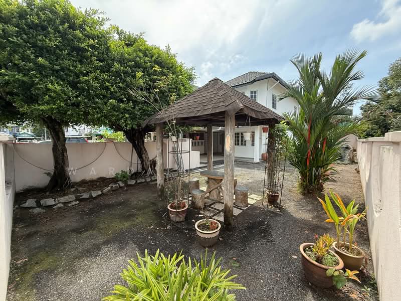 2-storey Terraced House for Sale in Seksyen 4 (Bangi) - Wardatu Zamzam - Exterior - PropertyGuru.com.my