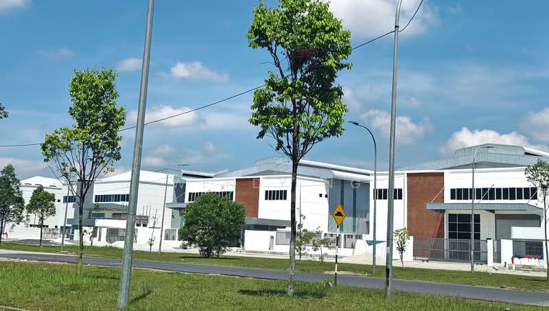 Factory for Rent in Bandar Puncak Alam (Puncak Alam) - Wendy Ng - Exterior - PropertyGuru.com.my