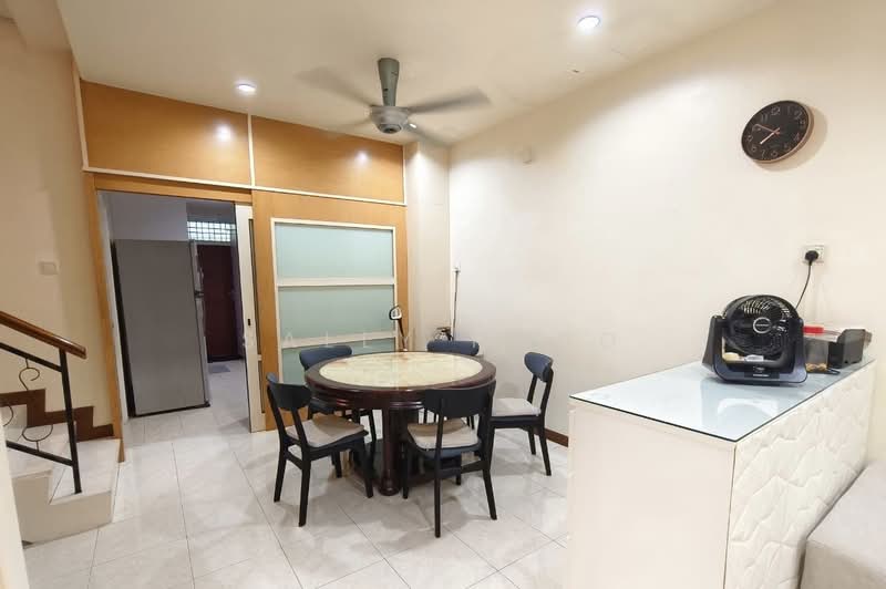 2.5 Storey Landed House RARE IN MARKET Unit For Sale @ Taman Teratai, Butterworth untuk Untuk Dijual - RM 980,000, Feb 2026 - Dining Room - PropertyGuru.com.my