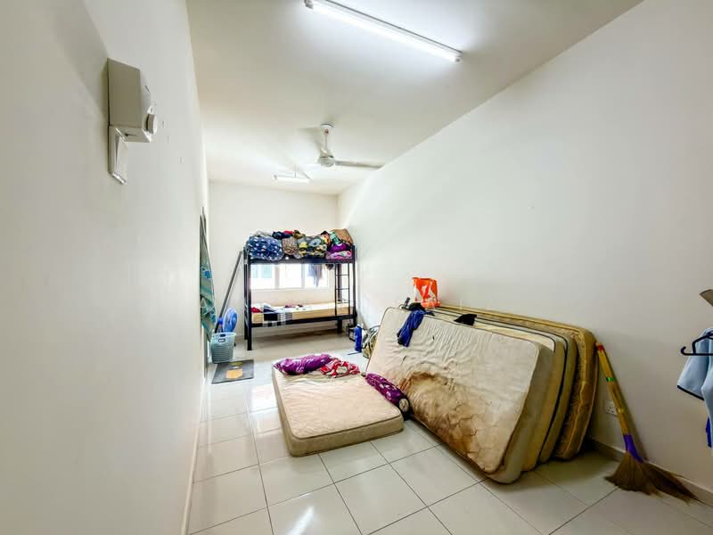 2-storey Terraced House for Sale in Bandar Baru Salak Tinggi (Sepang) - Amzar Faiz - Bedroom - PropertyGuru.com.my
