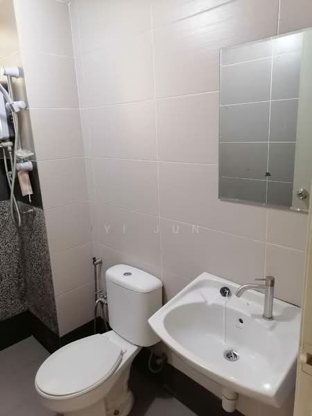 Condominium for Rent at Koi Suites - Yi Jun - Bathroom - PropertyGuru.com.my