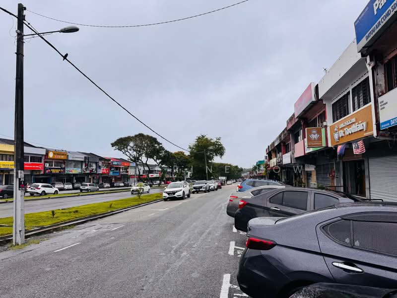 Shop for Rent in Taman Johor Jaya (Johor Bahru) - Katherine Low - Exterior - PropertyGuru.com.my