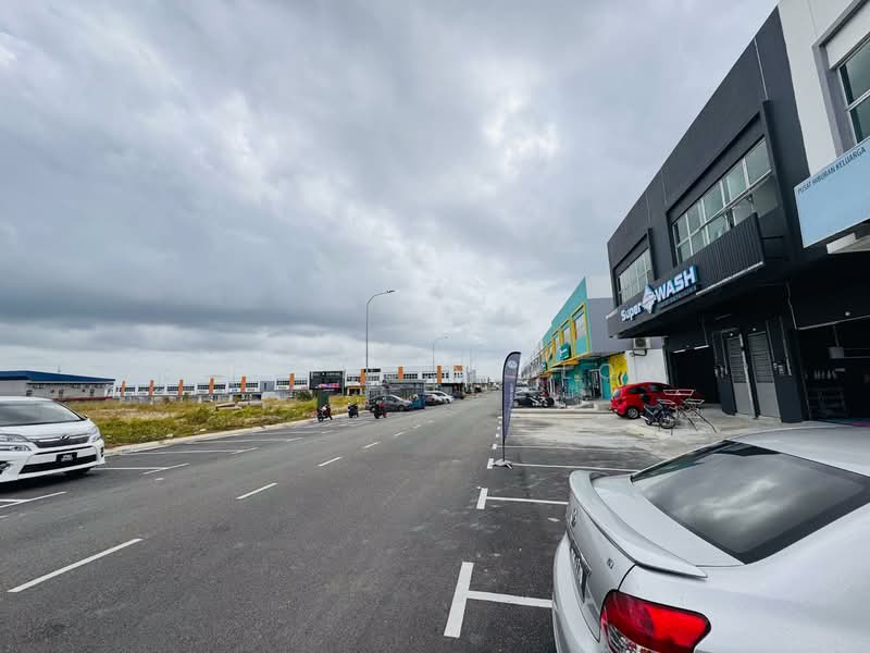 Shop for Rent in Taman Pulai Mutiara (Iskandar Puteri (Nusajaya)) - Katherine Low - Exterior - PropertyGuru.com.my