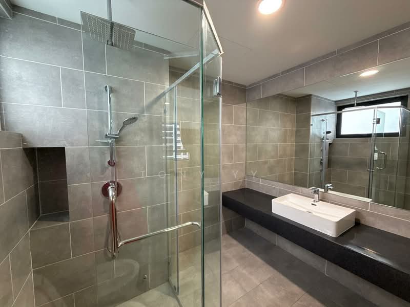 Service Residence for Sale at The Tropika - Tony YY - PropertyGuru.com.my