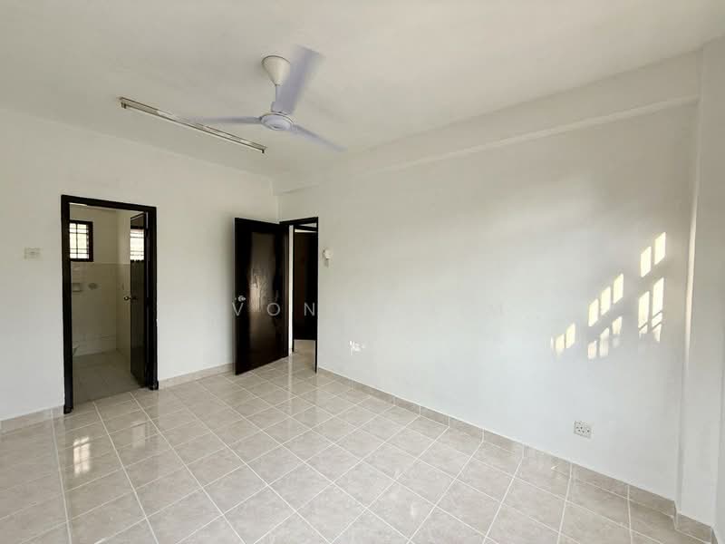 Vista Seri Alam untuk Untuk Dijual - RM 260,000, Feb 2026 - Interior - PropertyGuru.com.my