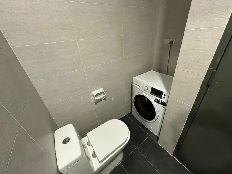 Queensville untuk Untuk Disewa - RM 1,700 /bulan, Feb 2026 - Bathroom - PropertyGuru.com.my