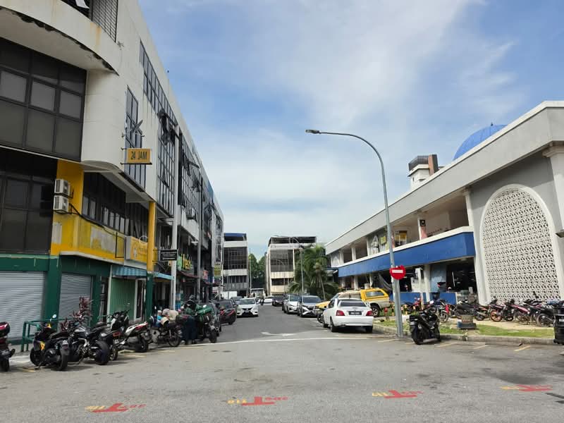 Kedai untuk Disewa di Taman Sri Gombak (Gombak) - Cindy Chuah - Exterior - PropertyGuru.com.my