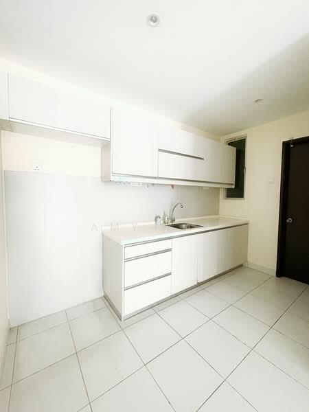 Service Residence for Rent at Amara - Amy Yap - Kitchen - PropertyGuru.com.my