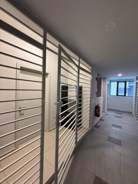 Sky Awani Residensi 4 untuk Untuk Disewa - RM 1,800 /bulan, Feb 2026 - Corridor - PropertyGuru.com.my