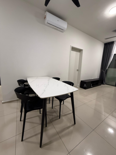 Sky Awani Residensi 4 untuk Untuk Disewa - RM 1,800 /bulan, Feb 2026 - Dining Room - PropertyGuru.com.my