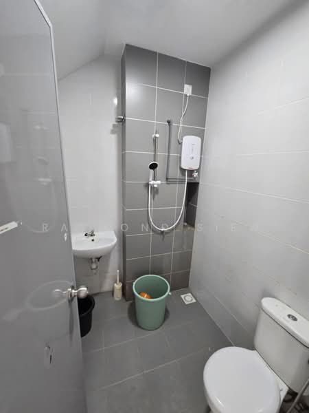 2-storey Terraced House for Rent in Eco Grandeur (Puncak Alam) - Raymond Siew - Bathroom - PropertyGuru.com.my