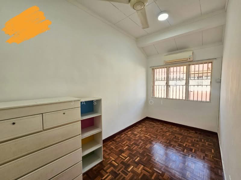 2-storey Terraced House for Rent in Putra Permai (Subang Jaya) - Jason Ooi - Bedroom - PropertyGuru.com.my