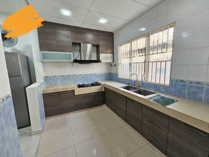 2-storey Terraced House for Rent in Putra Permai (Subang Jaya) - Nobeille Chung - Kitchen - PropertyGuru.com.my