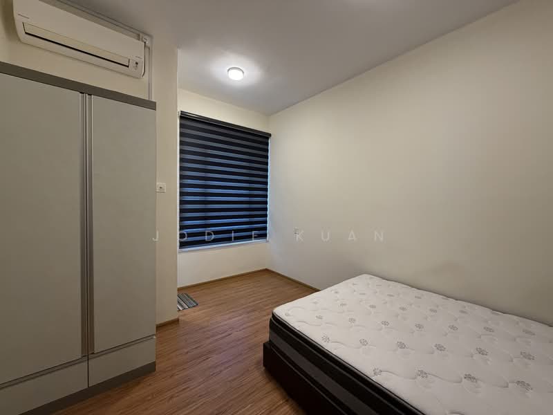 Apartment for Sale at Sky Garden Residences - Jodie Kuan - Bedroom - PropertyGuru.com.my