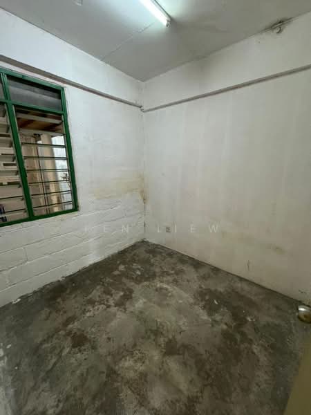 Flat for Sale at Flat Temenggong - Ken Liew - PropertyGuru.com.my