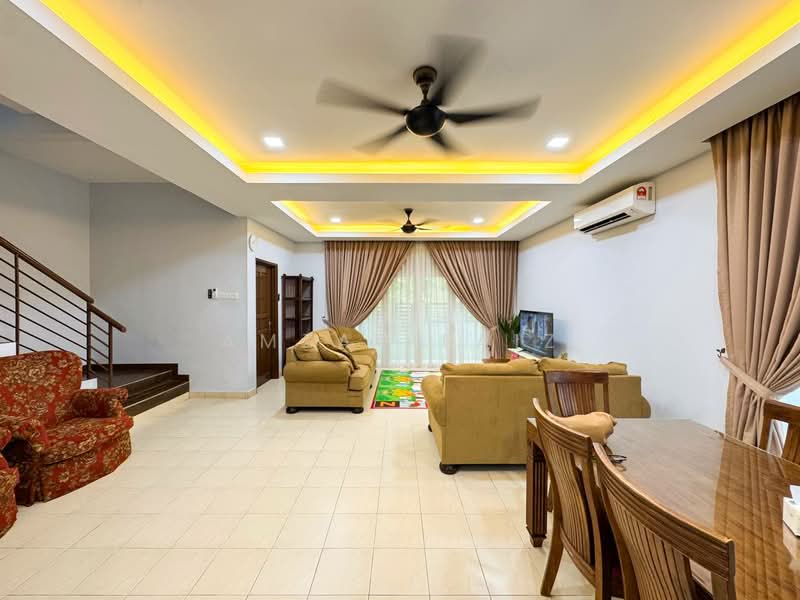 2-storey Terraced House for Sale in Denai Alam (Shah Alam) - Amzar Faiz - Living Room - PropertyGuru.com.my