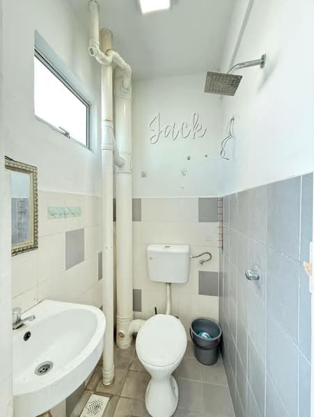 Laguna Indah untuk Untuk Disewa - RM 799 /bulan, Feb 2026 - Bathroom - PropertyGuru.com.my