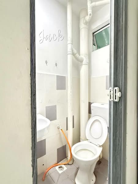 Laguna Indah untuk Untuk Disewa - RM 799 /bulan, Feb 2026 - Bathroom - PropertyGuru.com.my