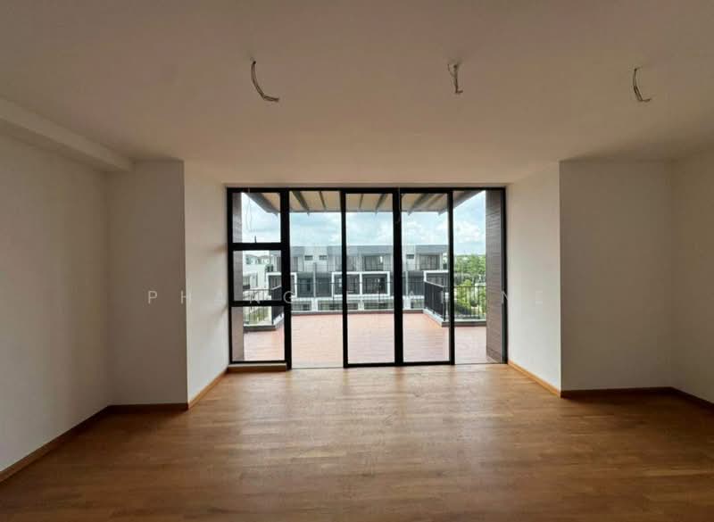 3-storey Terraced House for Sale in Masai (Johor) - Phang Elainne - Balcony - PropertyGuru.com.my