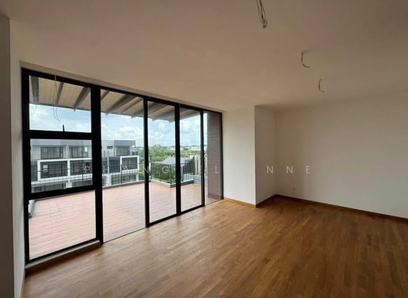 3-storey Terraced House for Sale in Masai (Johor) - Phang Elainne - Balcony - PropertyGuru.com.my