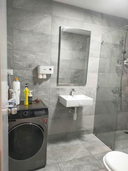 Service Residence for Rent at Equine Residence - Teng Poh Hong - Bathroom - PropertyGuru.com.my